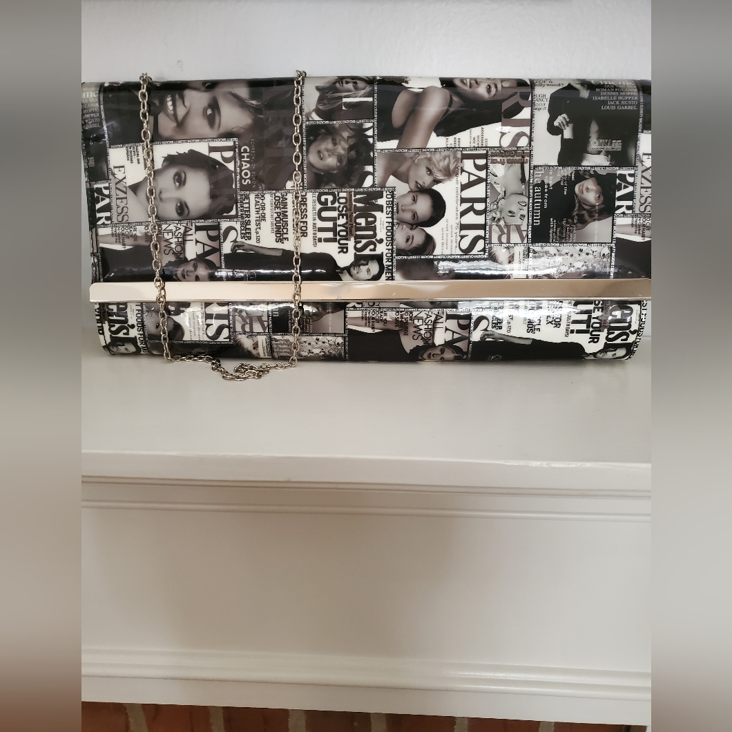 Chic Black And White Magazine Print Handbag